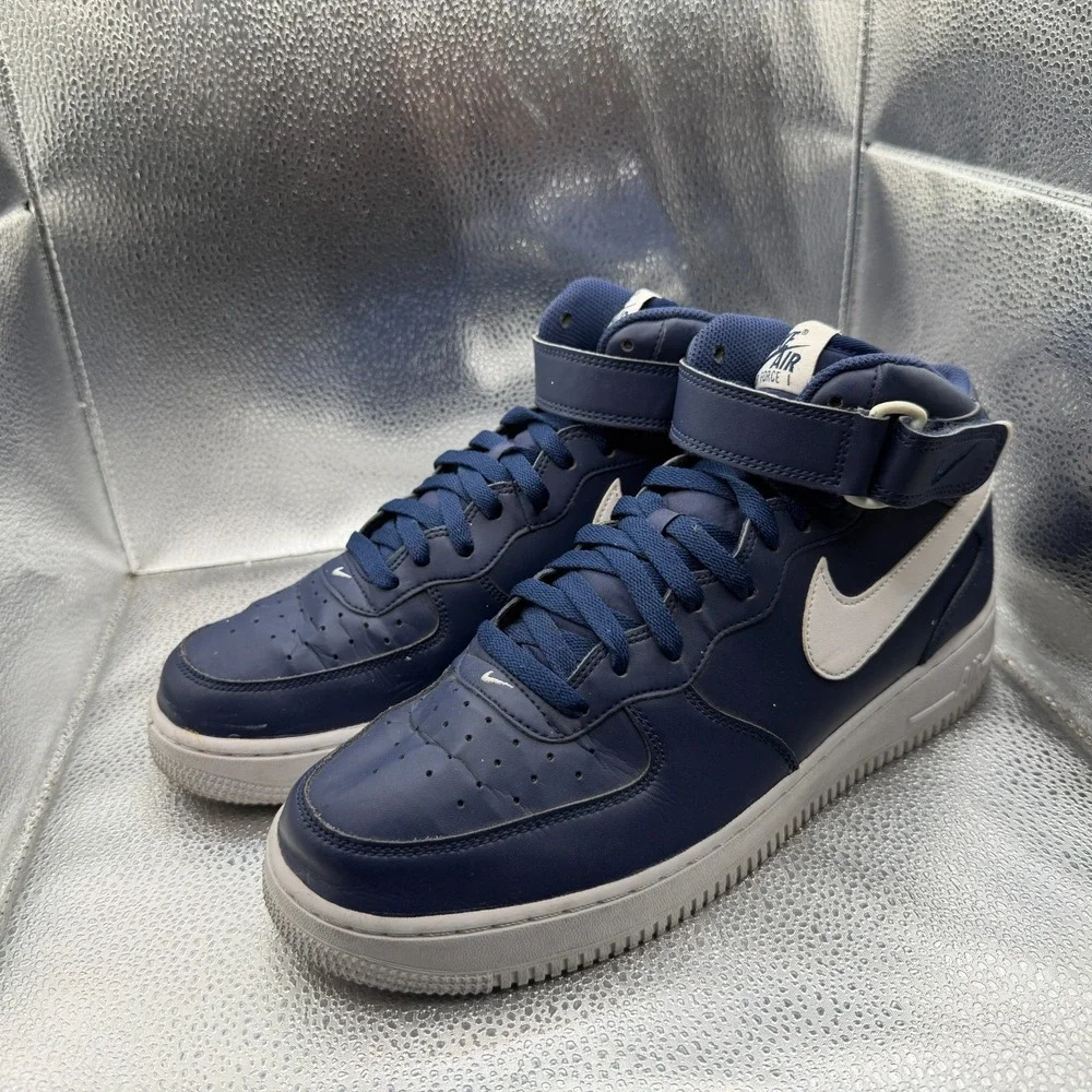 Size 10.5 Nike Air Force 1 '07 Mid Midnight Navy‎ Blue Mens Sneakers 315123-407